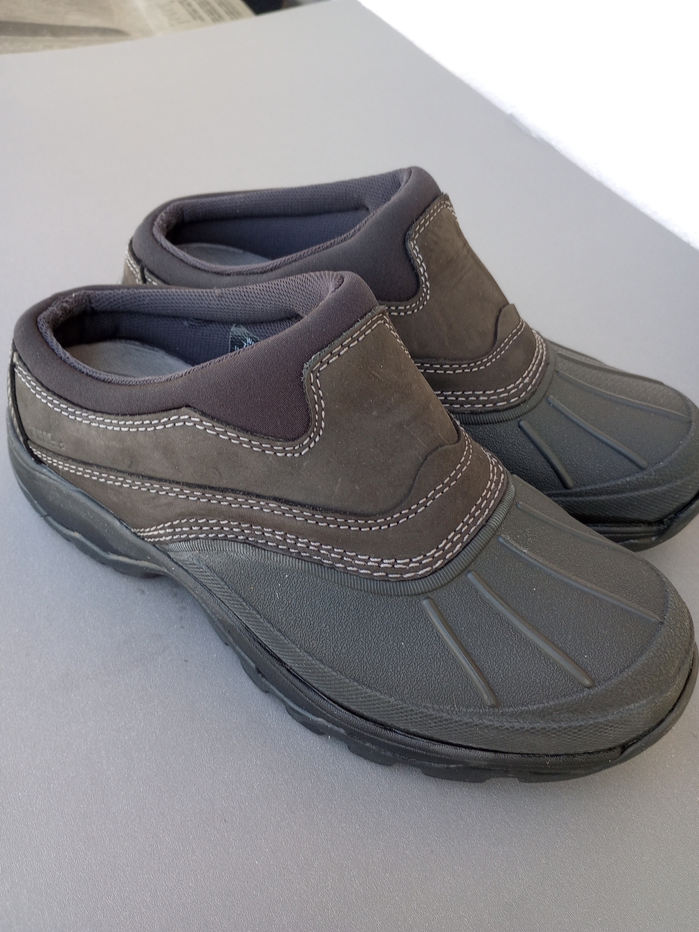 LL Bean Storm Chasers Women's Slip On Duck Mule Suede/Rubber Sole Size 7.5 m